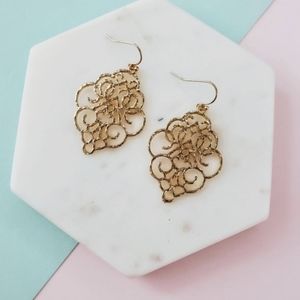 NWT Gold Geometric Gold Earrings